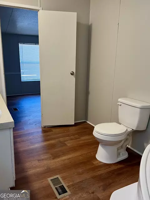 5291 Old Atlanta Rd, Hampton, GA 30228
