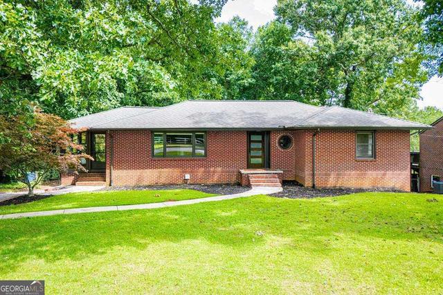 2020 Maple St, Carrollton, GA 30117
