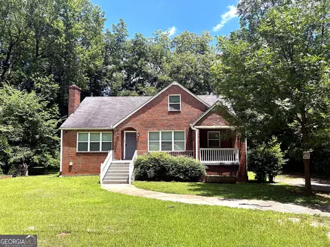 1792 Austin Dr, Decatur, GA 30032