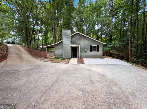 9315 Dogwood Pl, Gainesville, GA 30506