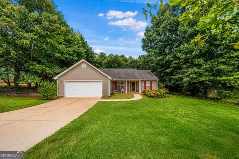 1035 Preserve Ln, Bethlehem, GA 30620