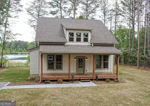 48 Honeysuckle Dr, Lafayette, GA 30728