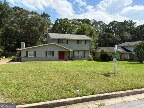 2460 Hallie Mill Rd, Atlanta, GA 30349