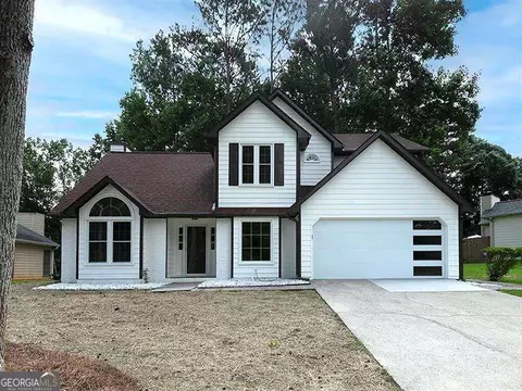1034 Bettina Ct SW, Mableton, GA 30126