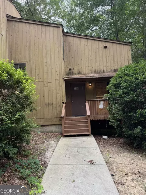 3119 Fairington Dr, Lithonia, GA 30038