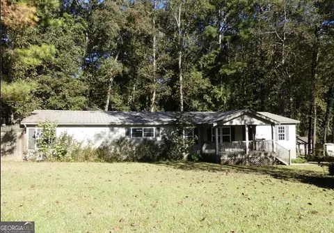 7012 Blueberry Rdg SE, Acworth, GA 30102