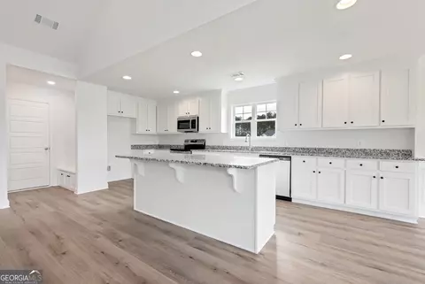 Kitchen - 6376 Brockton Loop, Jefferson, GA 30549 photo 2 of 3