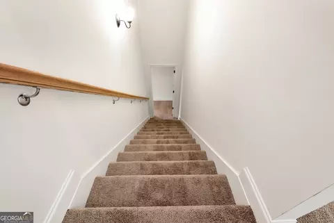 Entry Way - 6376 Brockton Loop, Jefferson, GA 30549 photo 6 of 6