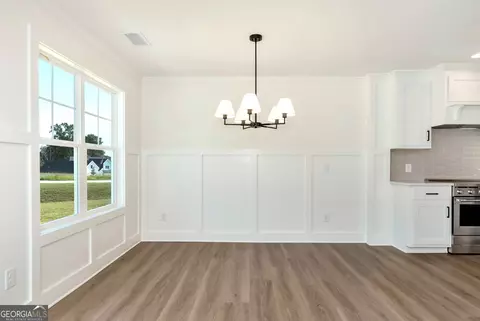 Dining - 6376 Brockton Loop, Jefferson, GA 30549 photo 1 of 2