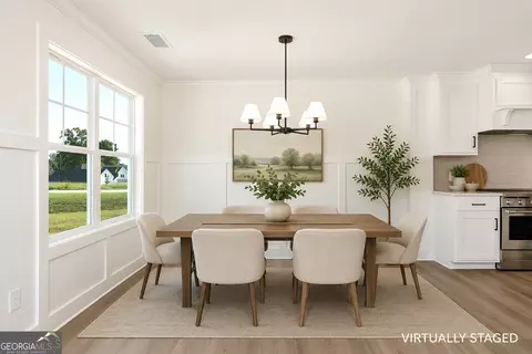 Dining - 6376 Brockton Loop, Jefferson, GA 30549 photo 2 of 2