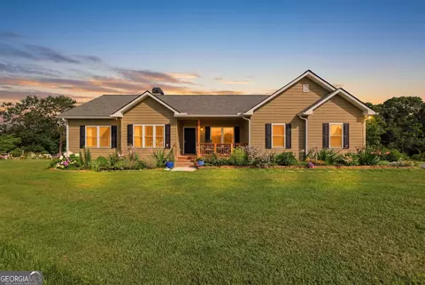 180 Mary Davidson Dr, Cleveland, GA 30528