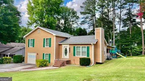 1668 Woodsong Ct, Grayson, GA 30017
