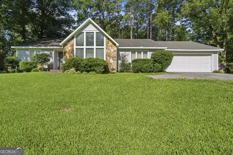 5194 Rivoli Dr, Macon, GA 31210