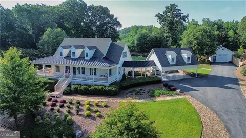 281 Chilhoe Dr, Canton, GA 30115