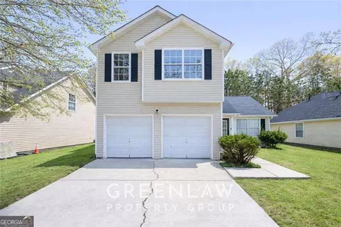 5521 Sapphire Cir, Ellenwood, GA 30294
