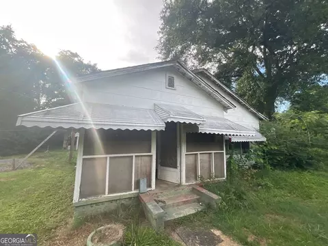 345 Scoggins St, Summerville, GA 30747