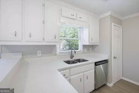 10 Fairhaven Ct, Covington, GA 30016 photo 13