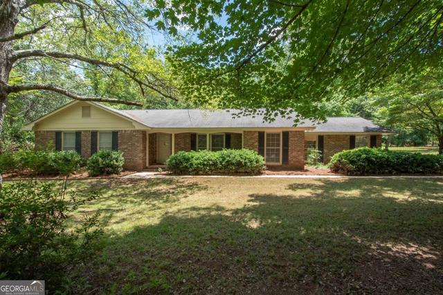 308 Sullivan Cir, Pine Mountain, GA 31822