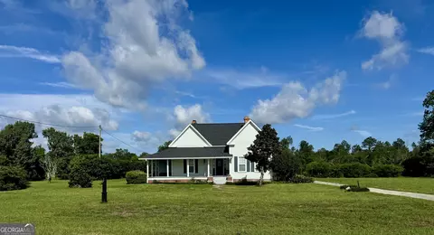 654 Fire Tower Rd, Mount Vernon, GA 30445