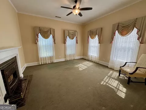 Living - 654 Fire Tower Rd, Mount Vernon, GA 30445 photo 1 of 2