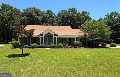 1129 Bartlett Dr, Statesboro, GA 30461