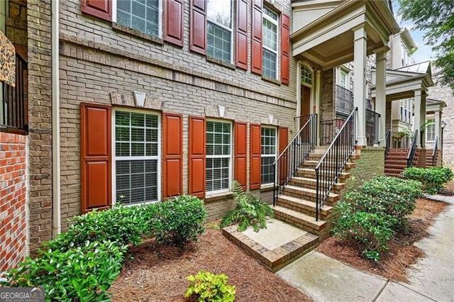11 High Gate Trl, Decatur, GA 30030