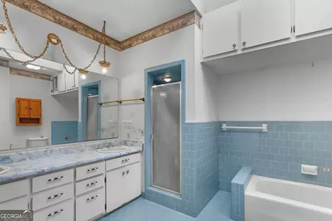 Bath - 565 Bragg Rd, Brooklet, GA 30415 photo 1 of 2
