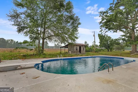 Exterior - 565 Bragg Rd, Brooklet, GA 30415 photo 4 of 6
