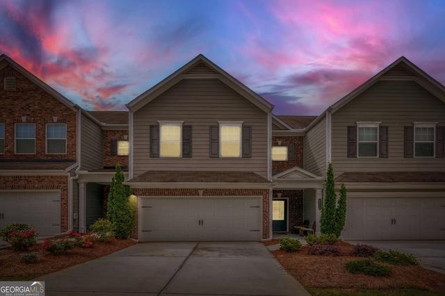 6126 Thorncrest Dr NW, Tucker, GA 30084