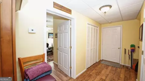Entry Way - 434 Sunset Ct, Jasper, GA 30143 photo 7 of 7