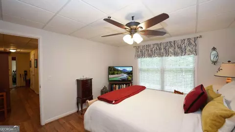 Bedroom - 434 Sunset Ct, Jasper, GA 30143 photo 9 of 10