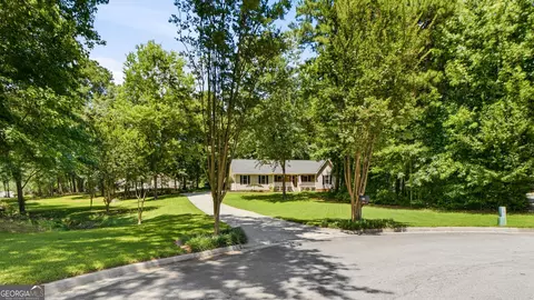 Exterior - 275 Pine Tree Ln, Mcdonough, GA 30252 photo 2 of 9