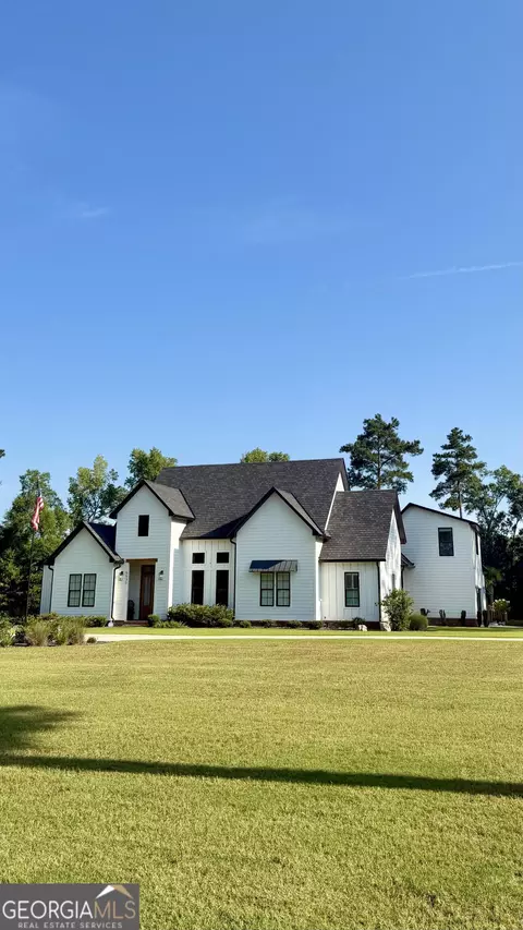 5535 Gillionville Rd, Albany, GA 31721