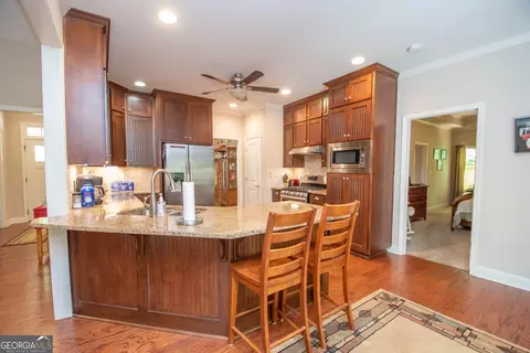 Kitchen - 116 Wilson Creek Dr, Lagrange, GA 30240 photo 3 of 6