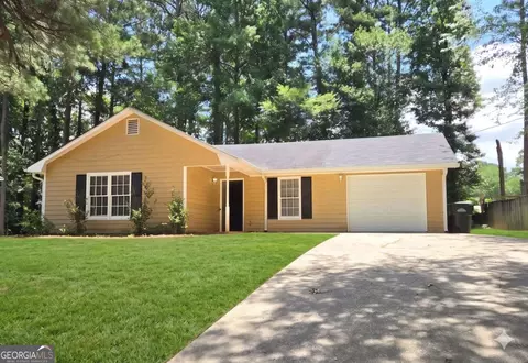 5552 Shawnee Trl, Norcross, GA 30071