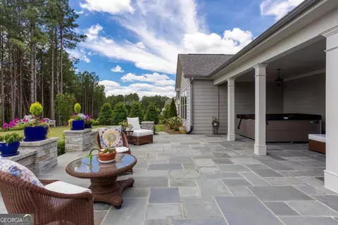 Exterior - 701 Northside Ln, Canton, GA 30115 photo 7 of 18