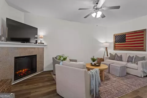 369 Franklin Ln, Acworth, GA 30102 photo 6