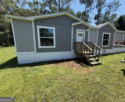 370 Railroad, Berlin, GA 31722