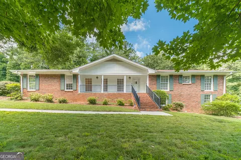 2313 Cambridge St, Snellville, GA 30078
