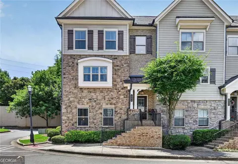 564 Henry Dr, Marietta, GA 30064