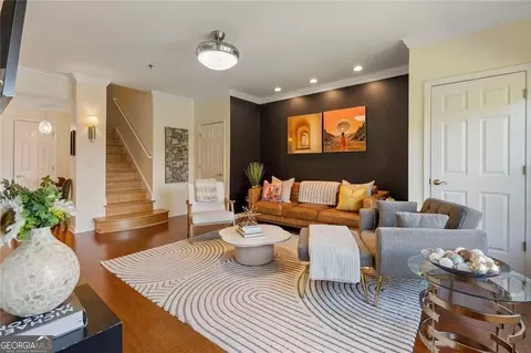 3636 Habersham Rd #2404, Atlanta, GA 30305