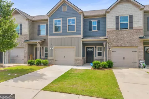7106 Chara Ln SW, Atlanta, GA 30331