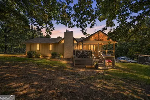 118 Pinecrest Dr NE, Milledgeville, GA 31061