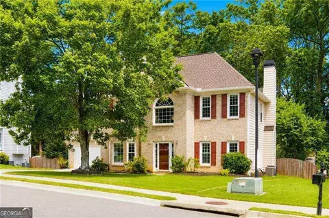 2314 Kennesaw Oaks Trl NW, Kennesaw, GA 30152