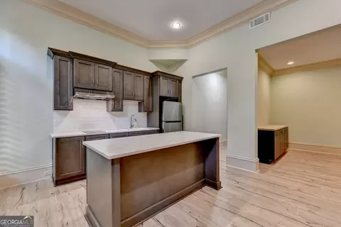 Kitchen - 8130 Formby Ct, Duluth, GA 30097 photo 13 of 15