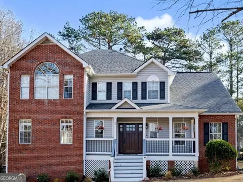 125 Chadwick Dr, Peachtree City, GA 30269