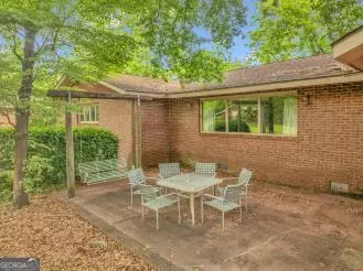 Exterior - 111 Roberson St, Dublin, GA 31021 photo 2 of 4