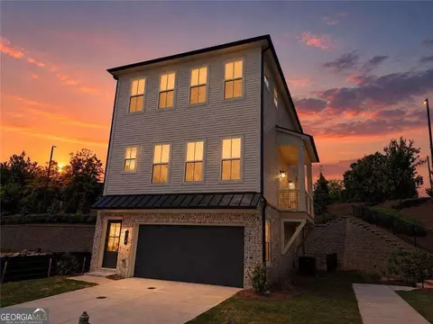302 Pinecone Pl, Alpharetta, GA 30022