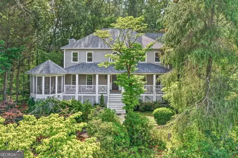 708 Robert Way, Powder Springs, GA 30127