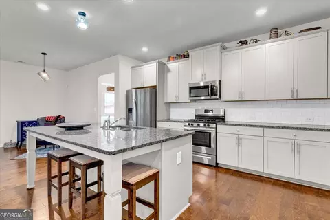 Kitchen - 810 Codex Dr, Fairburn, GA 30213 photo 1 of 4
